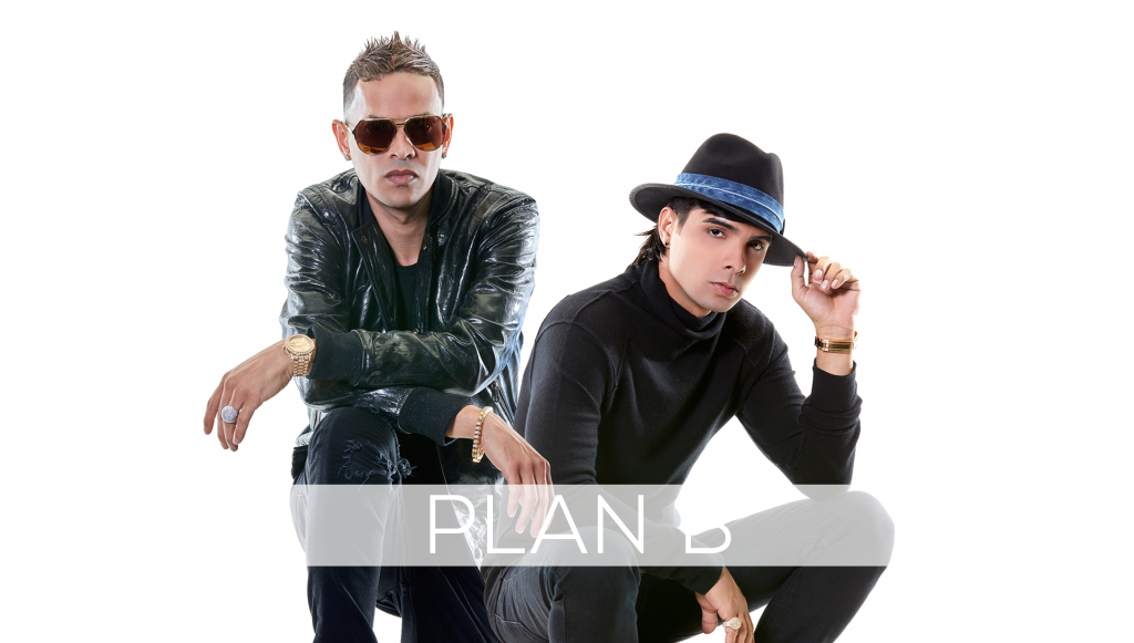 Plan B Everblazin Plan b fue un duo puertorriqueno de reggaeton conformado por los primos chencho y mandy, quienes decidieron juntarse para desarrollar su talento en la musica. plan b everblazin
